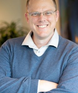 Lorentzen Headshot small